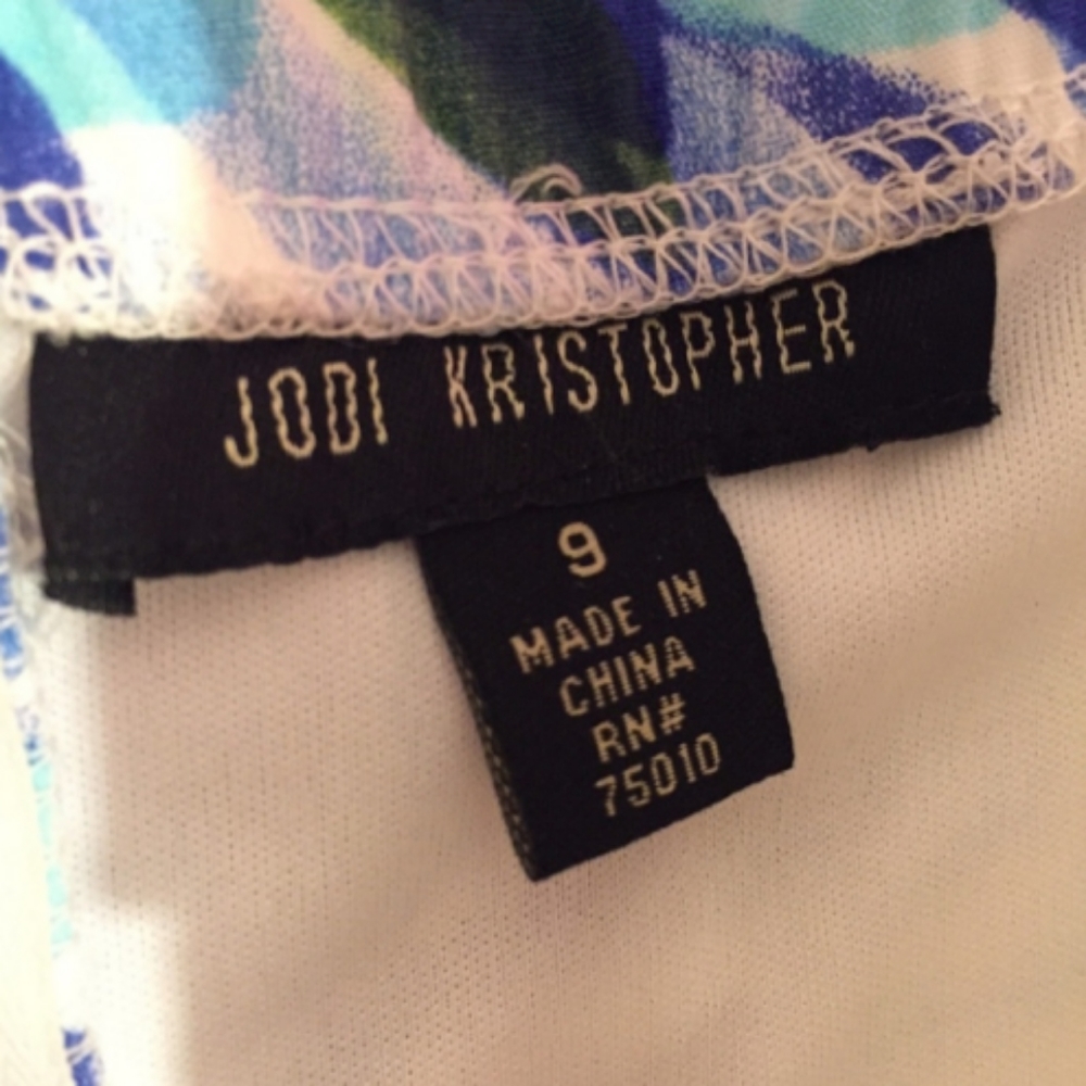 •𝙅𝙐𝙉𝙄𝙊𝙍𝙎•𝘿𝙍𝙀𝙎𝙎• - Picture 3 of 3